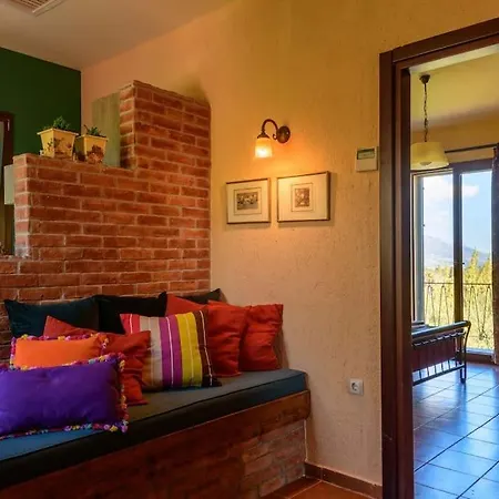 Dom wakacyjny N A P L House Keramiaí